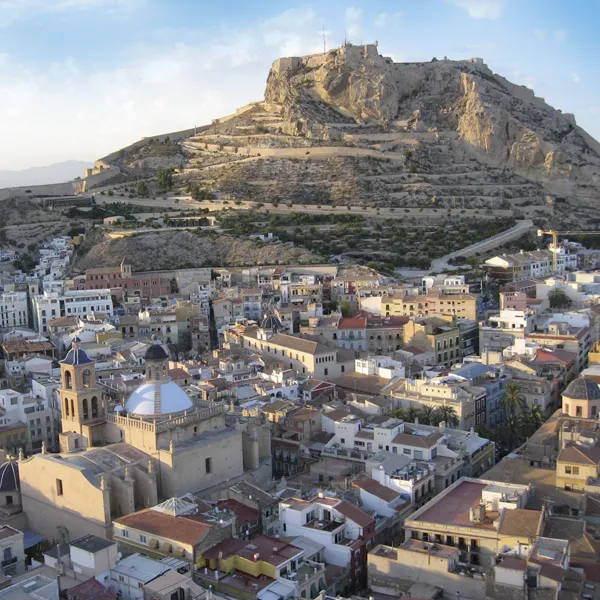 Alicante a un paso